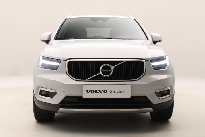 Volvo XC40 B4 MOMENTUM PRO AUT CZ 1.maj 2.0 Momentum