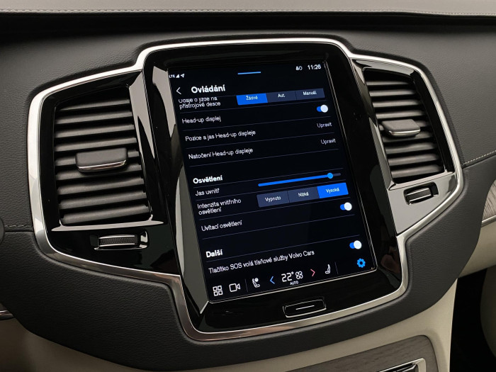 Volvo XC90 T8 AWD ULTRA DARK AUT CZ 7m