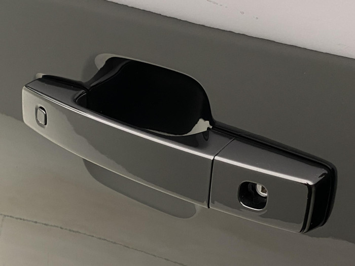 Land Rover Defender 110 D300 X-D HSE REZERVACE 3.0 d d