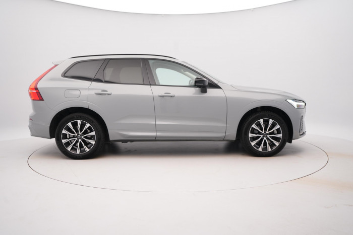 Volvo XC60 B4 AWD PLUS DARK AUT