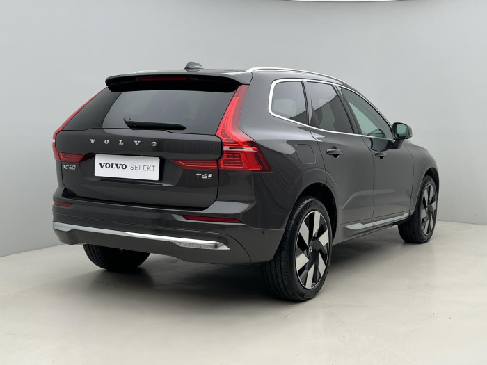 Volvo XC60 T6 AWD RECHARGE ULTRA BRIGHT