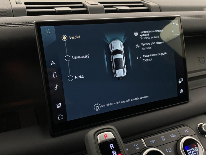 Land Rover Defender 110 D300 X-DYNAMIC SE AWD AUT 3.0 d Dynamic SE