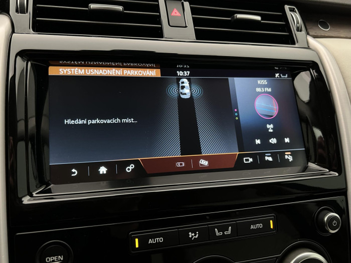 Land Rover Discovery 3.0 TDV6 HSE AWD Aut CZ