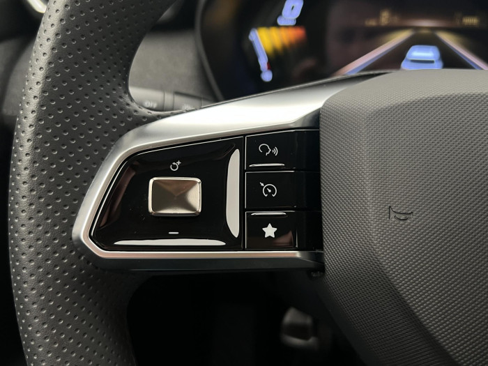 MG ZS 1.5 EXCITE CZ 1.maj.