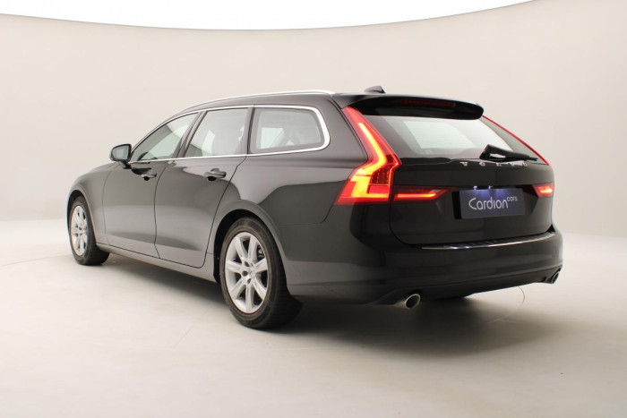 Volvo V90 D4 AWD MOMENTUM AUT REZERVACE 2.0 d Momentum