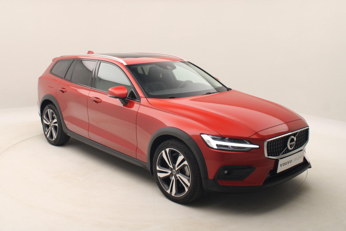 Volvo V60 CC B4 AWD ADVANCED AUT 1.maj 2.0 CC CC