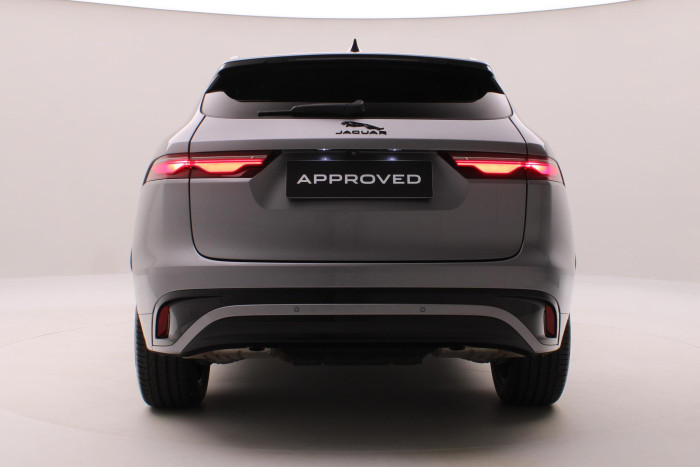 Jaguar F-Pace P250 R-DYNAMIC SE AWD AUT 2.0 Dynamic SE