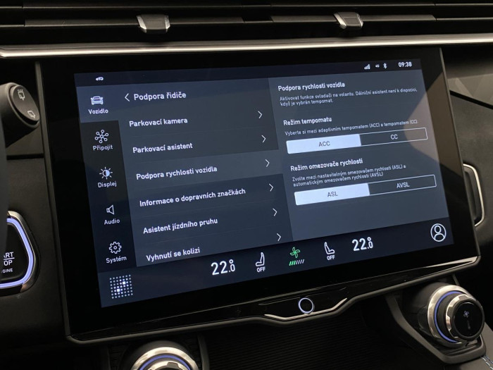 Lynk & Co 01 PHEV DCT AUT 1.maj