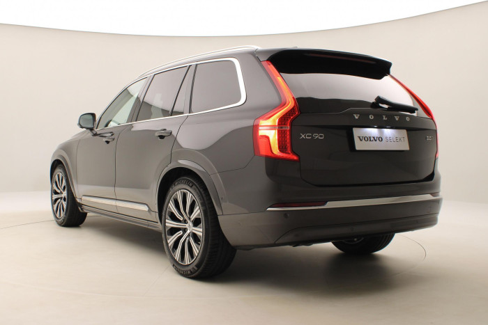 Volvo XC90 B5 AWD ULTRA BRIGHT 1.maj 7m