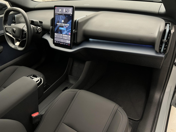 Volvo EX30 PURE ELECTRIC SINGLE PLUS CZ