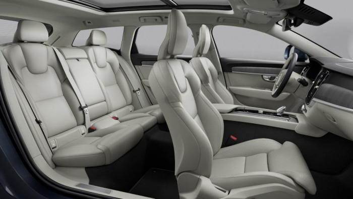Volvo V90 B4 AWD CROSS COUNTRY ULTIMATE