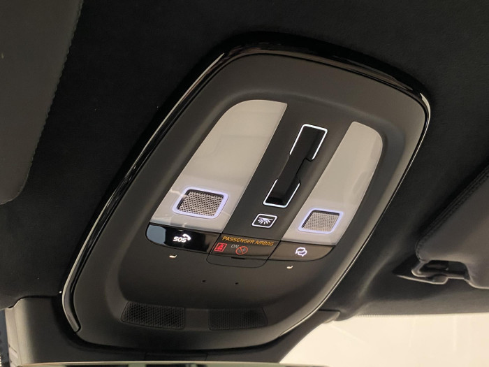 Volvo XC90 T8 AWD RECHARGE DARK ULTRA 7m