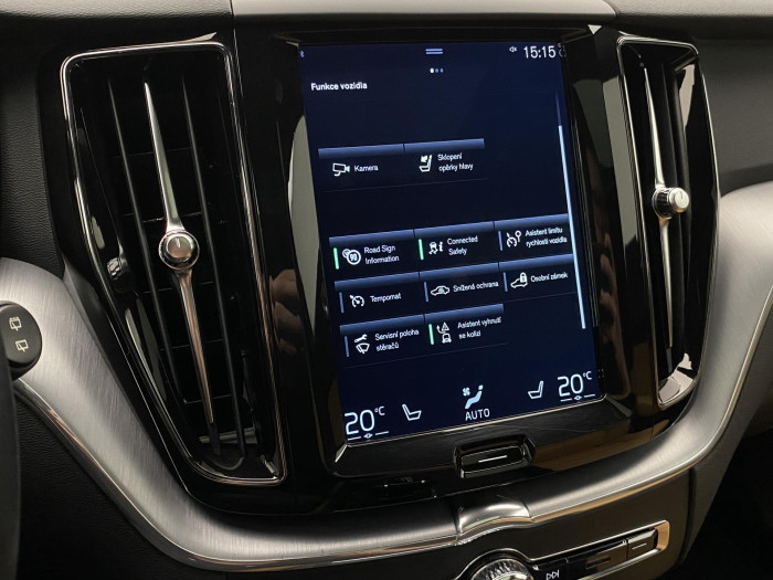 Volvo XC60 T5 AWD MOMENTUM AUT 2.0 Momentum