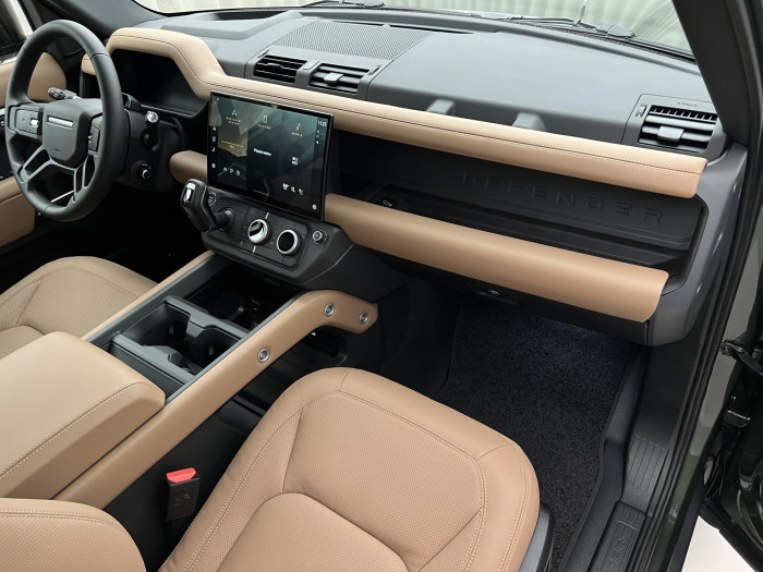 Land Rover Defender 110 D350 X-DYNAMIC HSE AWD Aut 3.0 d Dynamic