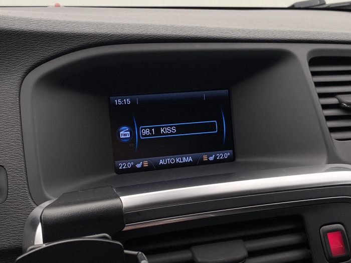 Volvo V60 D5 MOMENTUM 2.4 d Momentum