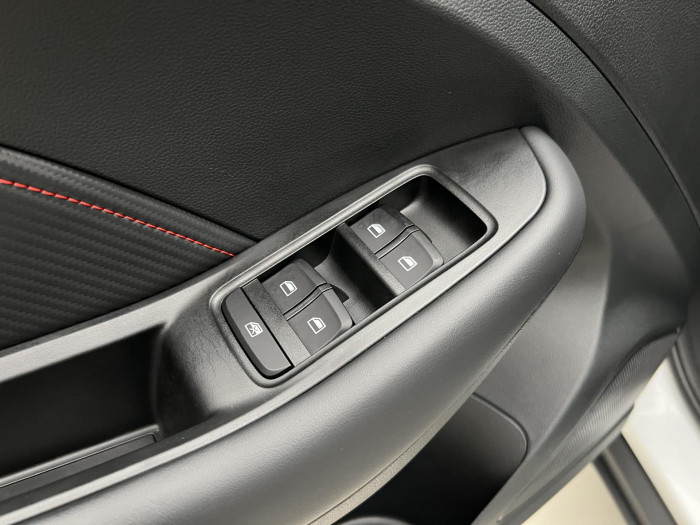 MG ZS 1.5 ESSENTIAL PLUS CZ 1.maj.