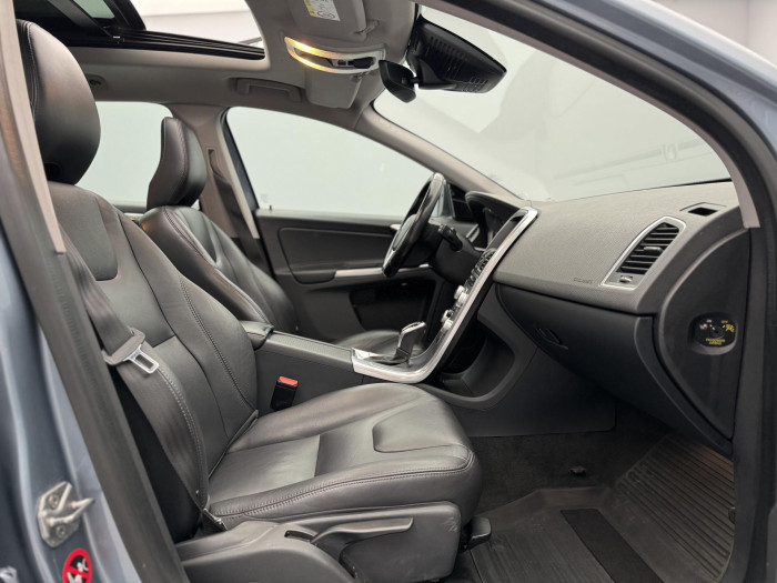 Volvo XC60 D4 AWD SUMMUM AUT 2.4 d Summum