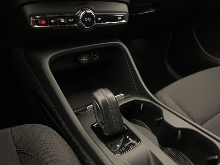 Volvo XC40 T2 MOMENTUM AUT 1.5 Momentum