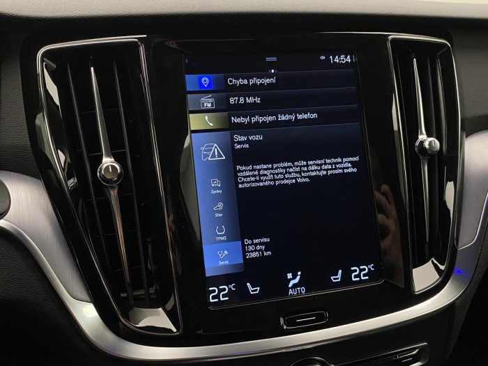 Volvo V60 CC T5 AWD MOMENTUM REZERVACE 2.0 CC CC Momentum