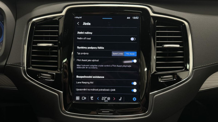 Volvo XC90 B5 AWD ULTIMATE DARK REZERVACE