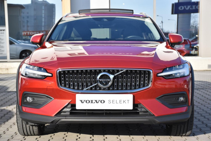 Volvo V60 CC B4 AWD ADVANCED REZERVACE 2.0 CC CC