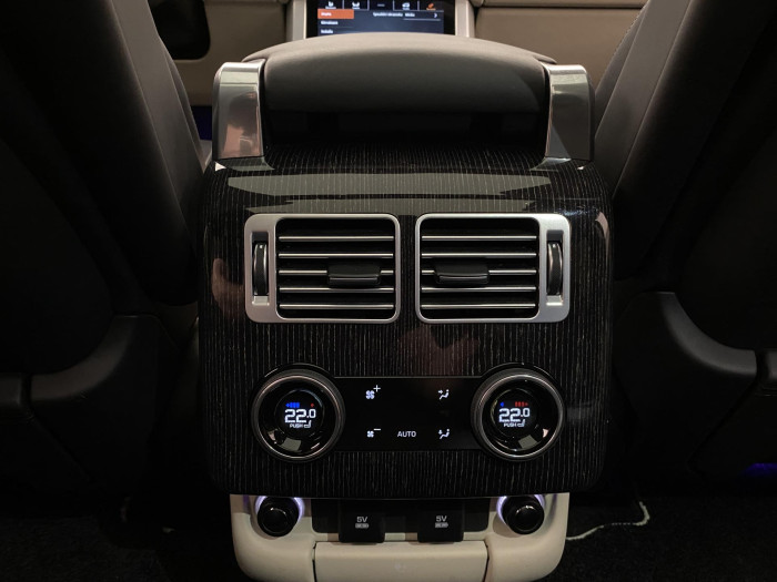 Land Rover Range Rover SDV8 AWD REZERVACE