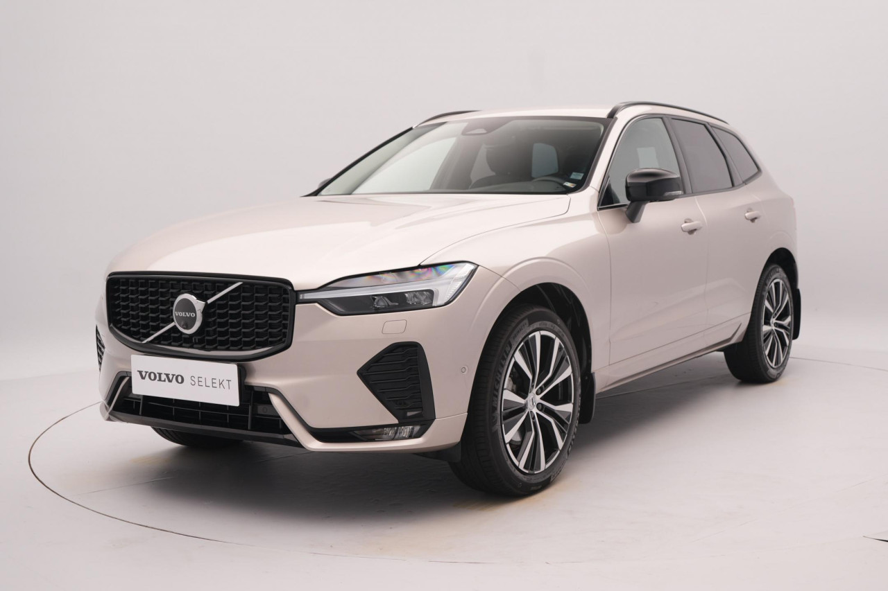 Volvo XC60 B4 AWD PLUS DARK AUT 1. maj.