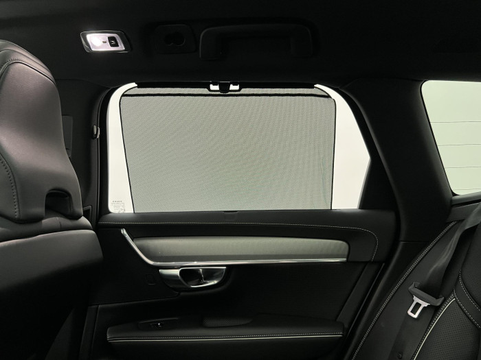 Volvo V90 T8 AWD RECHARGE R-DESIGN AUT