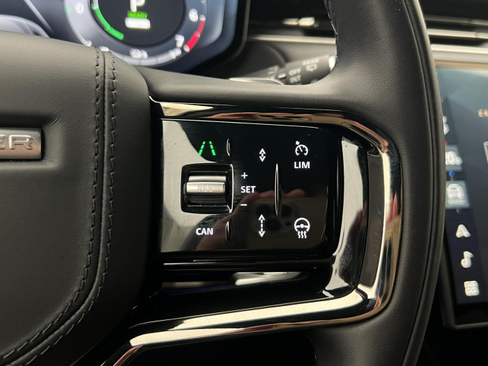 Land Rover Range Rover Sport P550e AUTOBIOGRAPHY REZERVACE