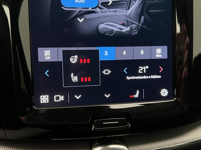 Volvo XC60 T6 AWD RECHARGE PLUS DARK AUT