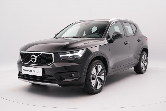 Volvo XC40 T3 MOMENTUM AUT REZERVACE 1.5 Momentum