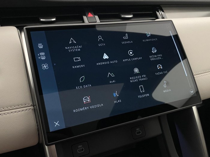 Land Rover Discovery Sport D200 DYNAMIC HSE AWD REZERVACE 2.0 d Dynamic