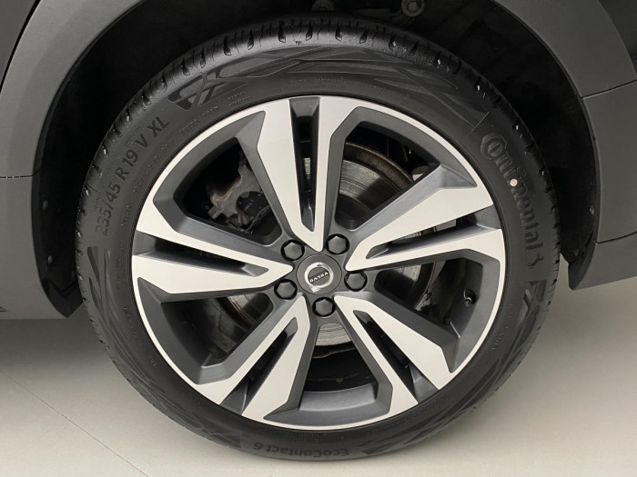 Volvo V60 CC B4 AWD ADVANCED REZERVACE 2.0 CC CC