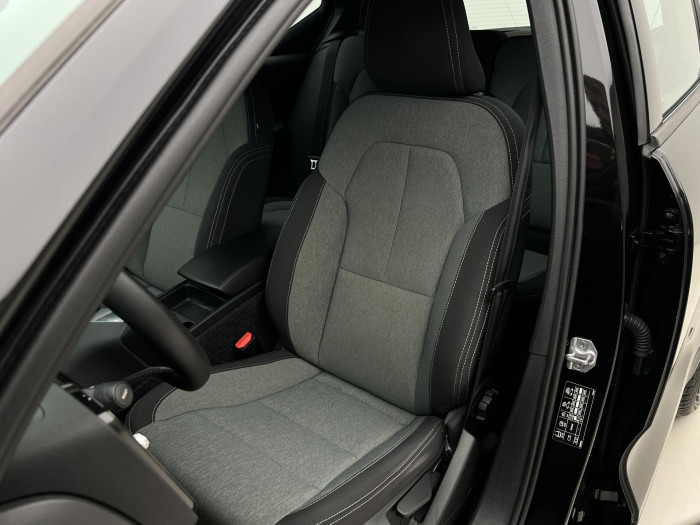 Volvo XC40 T2 MOMENTUM 1.maj. 1.5 Momentum