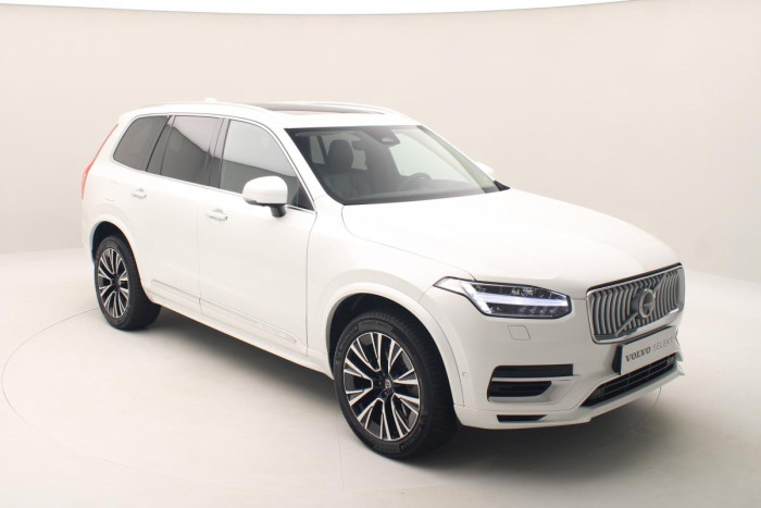 Volvo XC90 T8 AWD RECHARGE REZERVACE