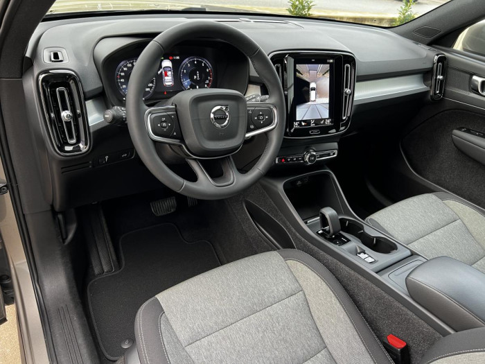 Volvo XC40 B4 MOMENTUM Aut 1.maj. 2.0 Momentum