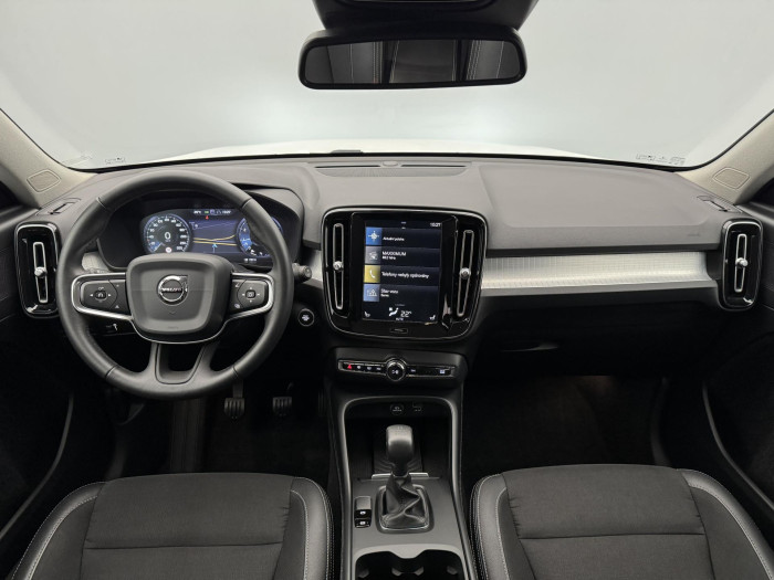 Volvo XC40 T3 MOMENTUM 1.maj. 1.5 Momentum