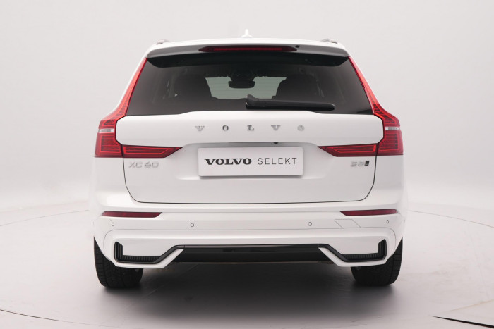 Volvo XC60 B5 AWD PLUS DARK AUT 1.maj.