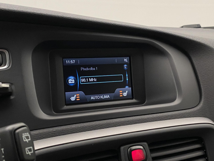 Volvo V40 CC T4 AWD MOMENTUM CZ 2.0 CC CC Momentum