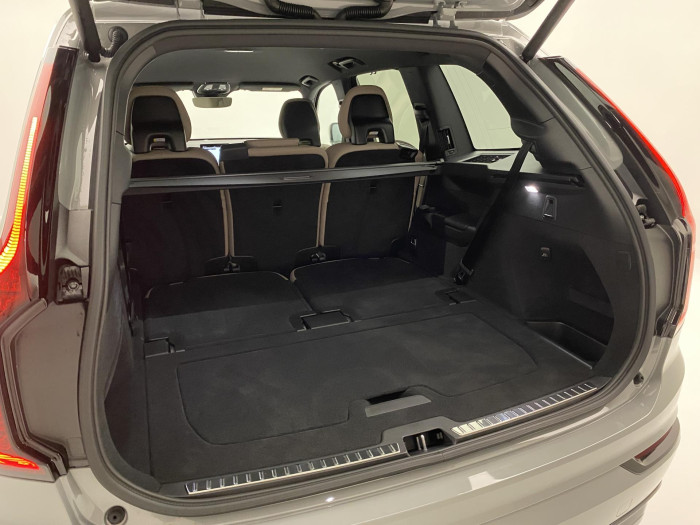 Volvo XC90 T8 AWD RECHARGE DARK PLUS 7m