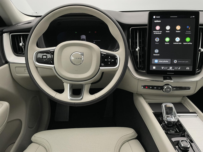 Volvo XC60 T6 AWD AUT DARK PLUS