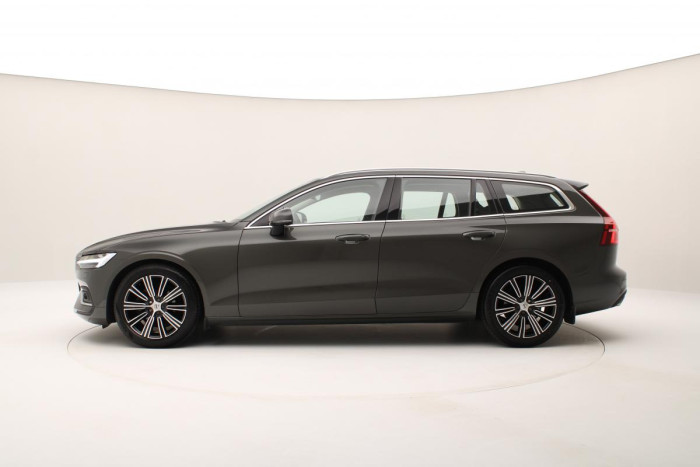 Volvo V60 D4 INSCRIPTION AUT REZERVACE 2.0 d