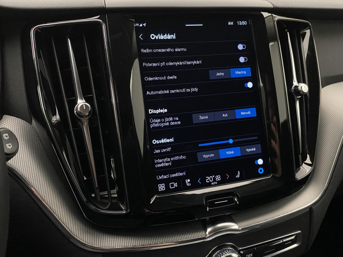 Volvo XC60 B4 AWD DARK PLUS AUT