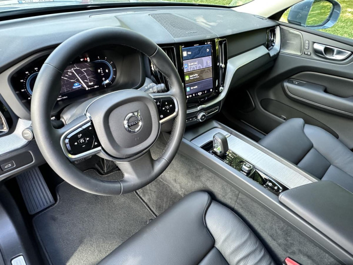 Volvo XC60 B4 AWD BRIGHT PLUS AUT 2.0 Plus