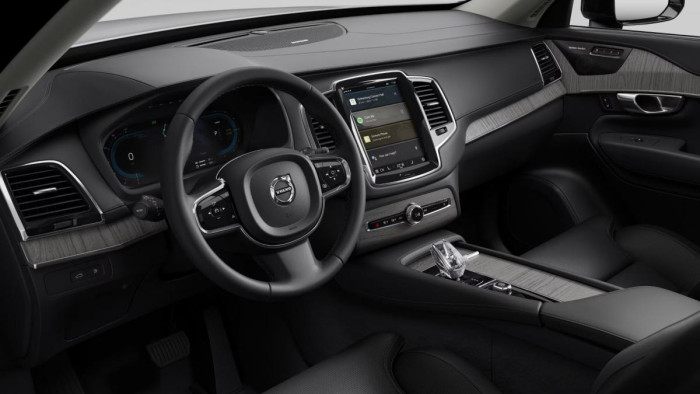 Volvo XC90 T8 AWD Plug-in DARK PLUS 7m.