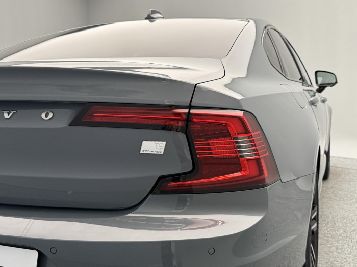 Volvo S90 T8 AWD R-DESIGN RECHARGE CZ