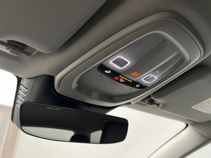 Volvo V90 T6 AWD RECHARGE PLUS DARK AUT