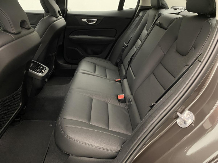 Volvo S60 B5 AWD AUT DARK ULTIMATE