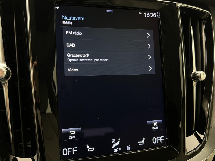 Volvo V60 B4 INSCRIPTION AUT 1.maj.