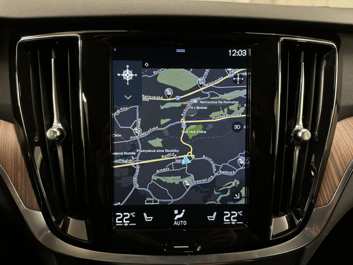 Volvo V60 D3 MOMENTUM REZERVACE 2.0 d Momentum
